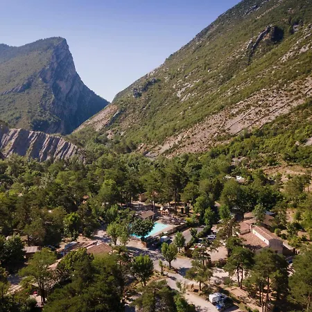 Huttopia Gorges Du Verdon אתר קמפינג