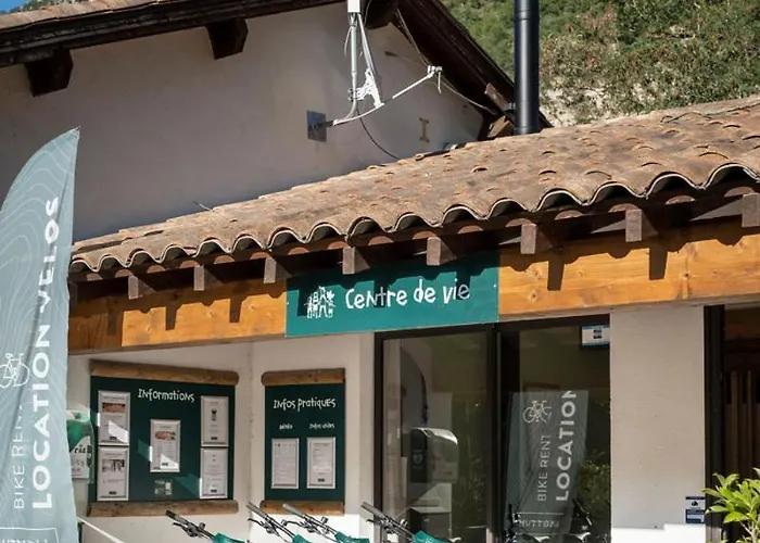 Camping Huttopia Gorges Du Verdon Castellane